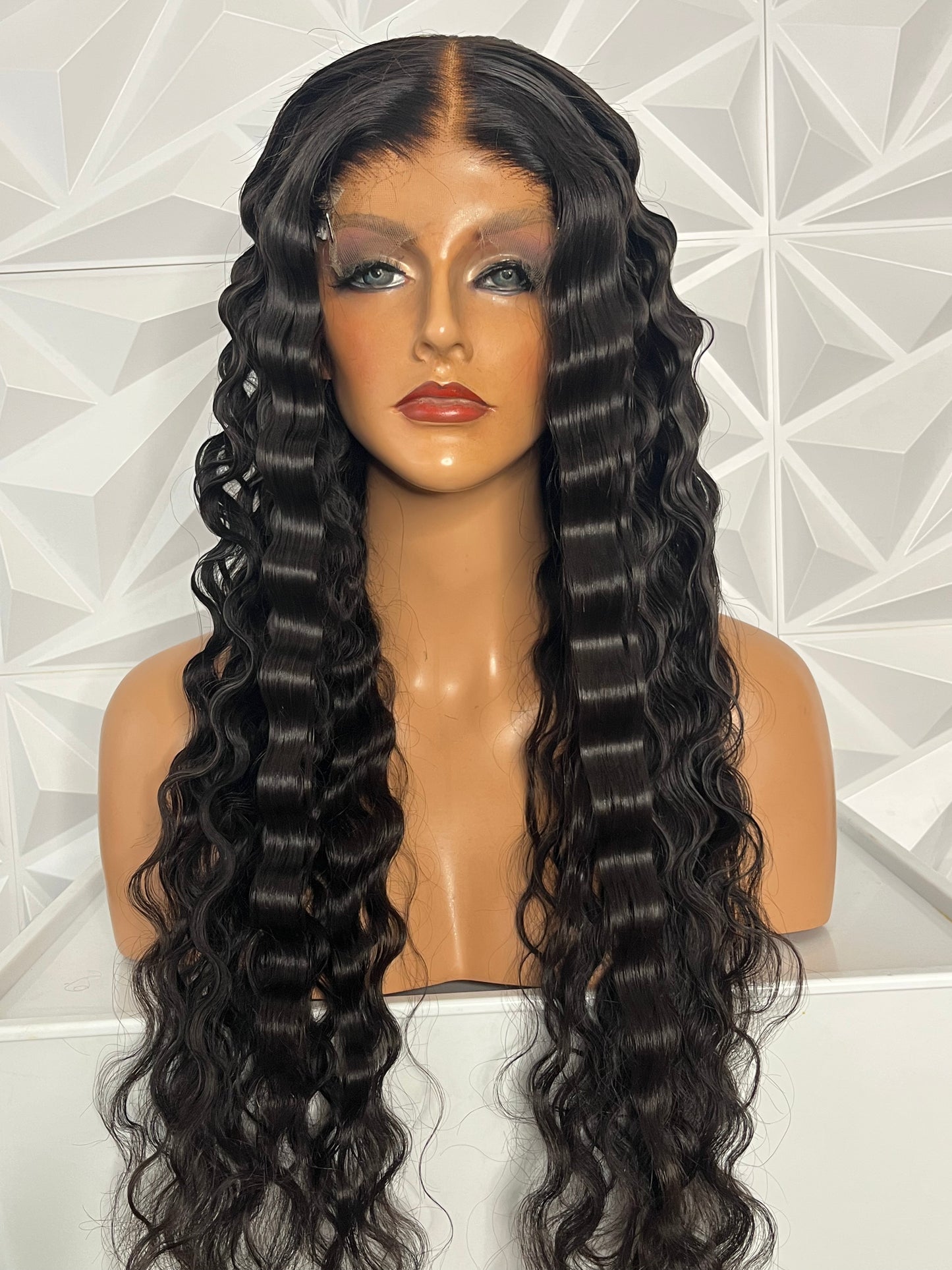 CeeCee Closure Wig 22/24 inch